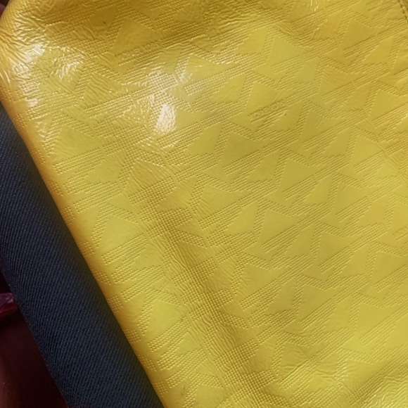 Authentic Michael Kors handbag - Picture 7 of 9